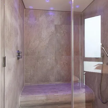 6 Personen In Appartement